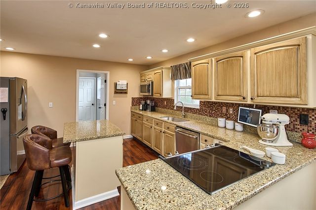 198 Bent Tree Estates, Scott Depot, WV 25560