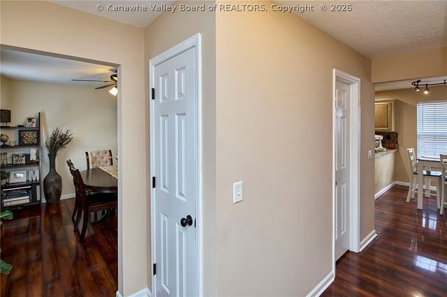 198 Bent Tree Estates, Scott Depot, WV 25560