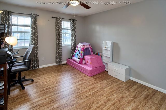 198 Bent Tree Estates, Scott Depot, WV 25560