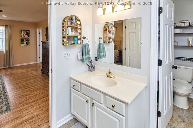 198 Bent Tree Estates, Scott Depot, WV 25560