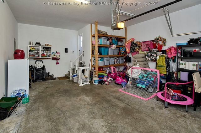 198 Bent Tree Estates, Scott Depot, WV 25560