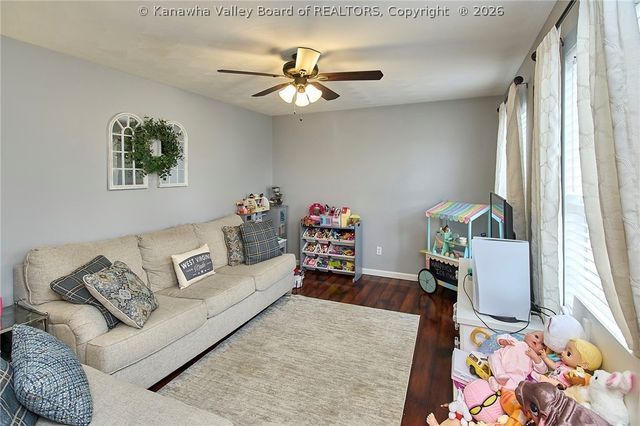 198 Bent Tree Estates, Scott Depot, WV 25560