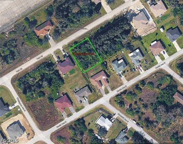 2414 Park RD, Lehigh Acres, FL 33971
