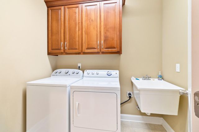 10309 Rophe Drive, Soddy Daisy, TN 37379