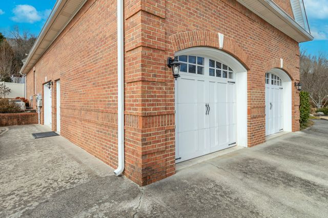 10309 Rophe Drive, Soddy Daisy, TN 37379