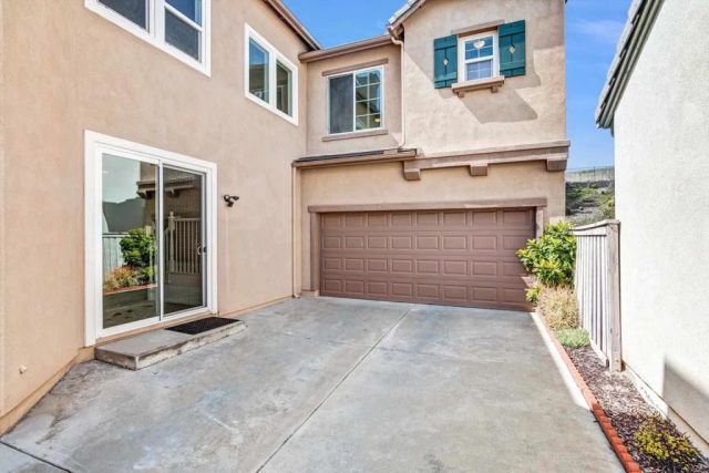 8286 Bryn Glen Way, San Diego, CA 92129