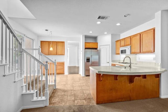8286 Bryn Glen Way, San Diego, CA 92129
