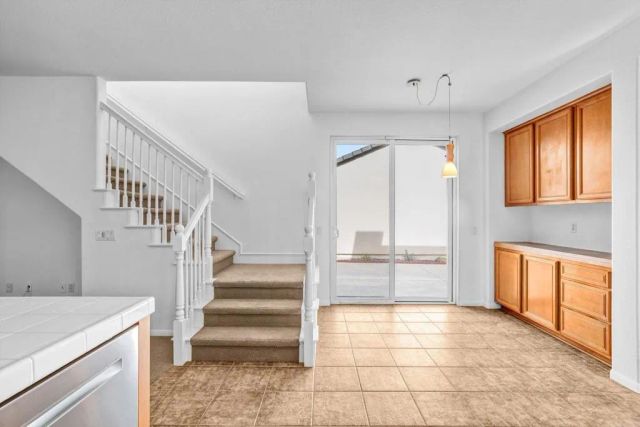 8286 Bryn Glen Way, San Diego, CA 92129