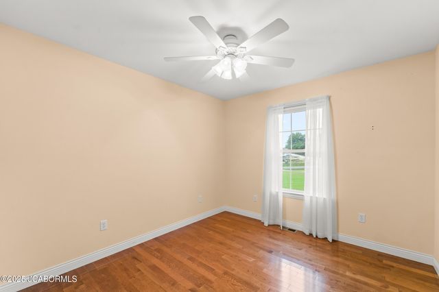 4370 STATE ROAD J, Fulton, MO 65251