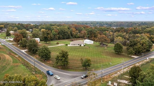 4370 STATE ROAD J, Fulton, MO 65251