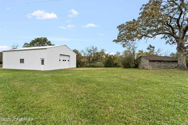 4370 STATE ROAD J, Fulton, MO 65251