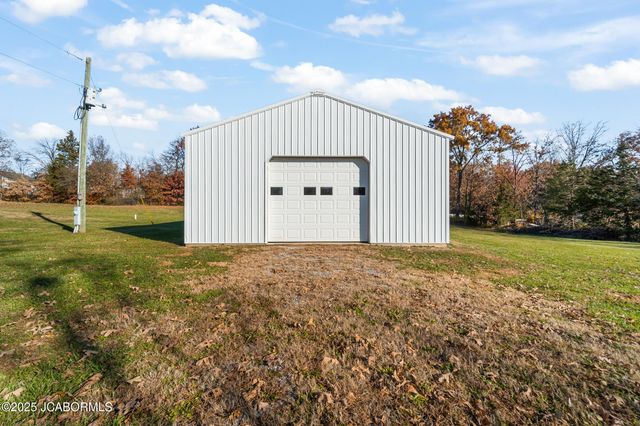 4370 STATE ROAD J, Fulton, MO 65251