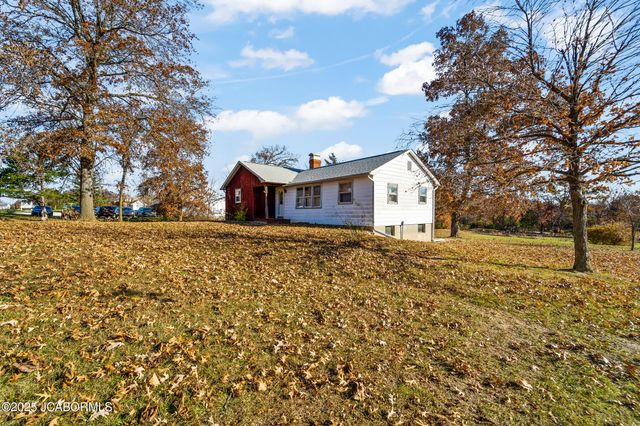 4370 STATE ROAD J, Fulton, MO 65251