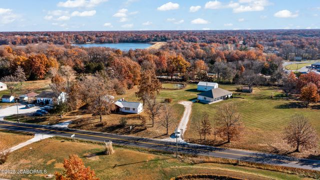 4370 STATE ROAD J, Fulton, MO 65251