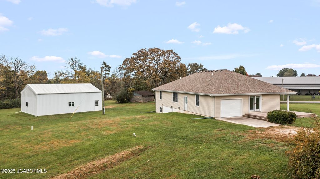 4370 STATE ROAD J, Fulton, MO 65251