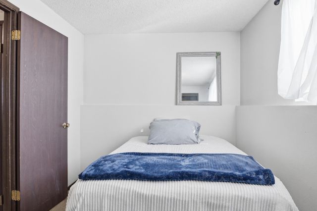 8111 E Harrington Ave, Spokane Valley, WA 99212