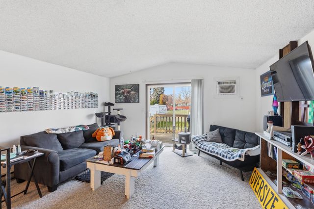 8111 E Harrington Ave, Spokane Valley, WA 99212