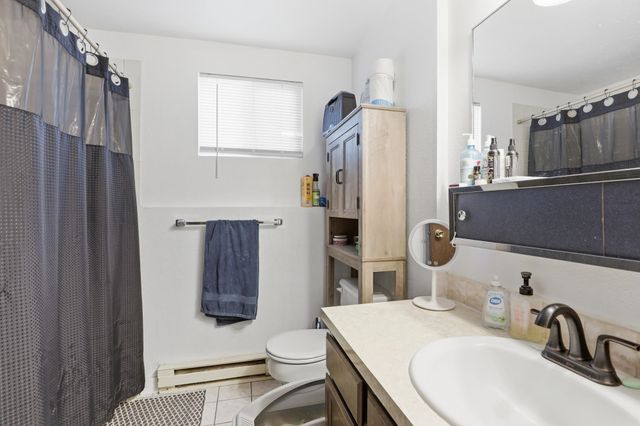 8111 E Harrington Ave, Spokane Valley, WA 99212