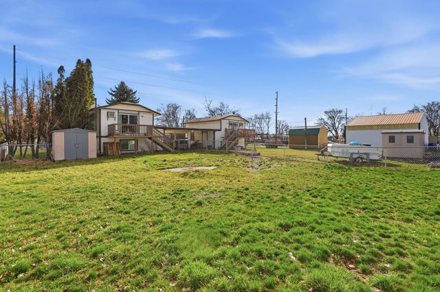 8111 E Harrington Ave, Spokane Valley, WA 99212