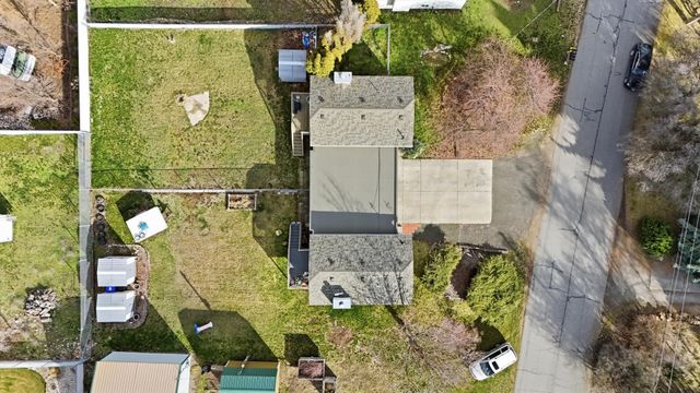 8111 E Harrington Ave, Spokane Valley, WA 99212