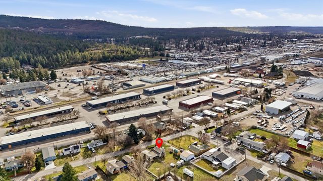 8111 E Harrington Ave, Spokane Valley, WA 99212