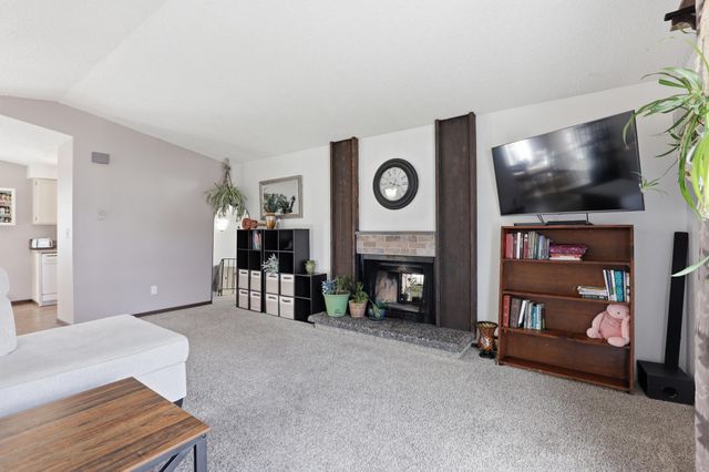 8111 E Harrington Ave, Spokane Valley, WA 99212