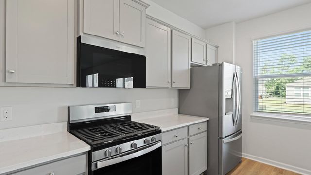 9029 Salamander Road, North Charleston, SC 29406