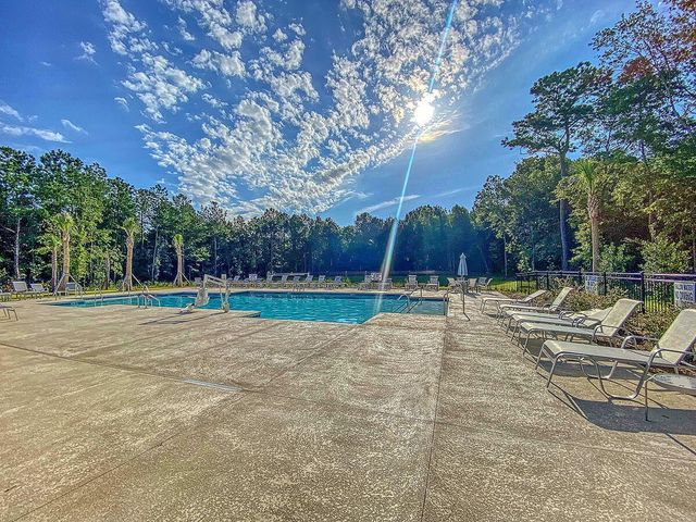 151 Osprey Ridge Lane, Summerville, SC 29483