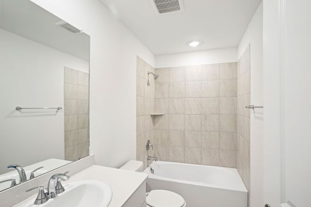 1362 Los Olmos Lane, Crandall, TX 75114