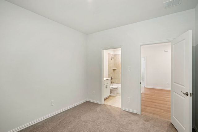 1362 Los Olmos Lane, Crandall, TX 75114