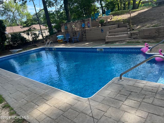 824 Knight Street, Toms River, NJ 08753