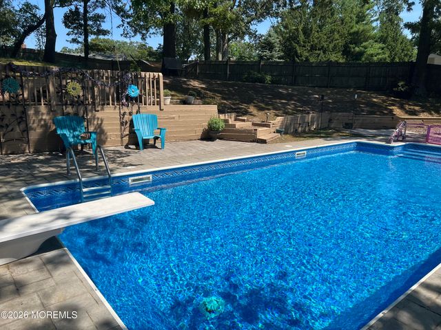 824 Knight Street, Toms River, NJ 08753