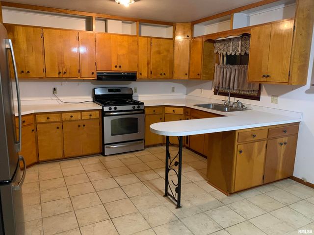 4347 N KOERNER Road, Peoria, IL 61615