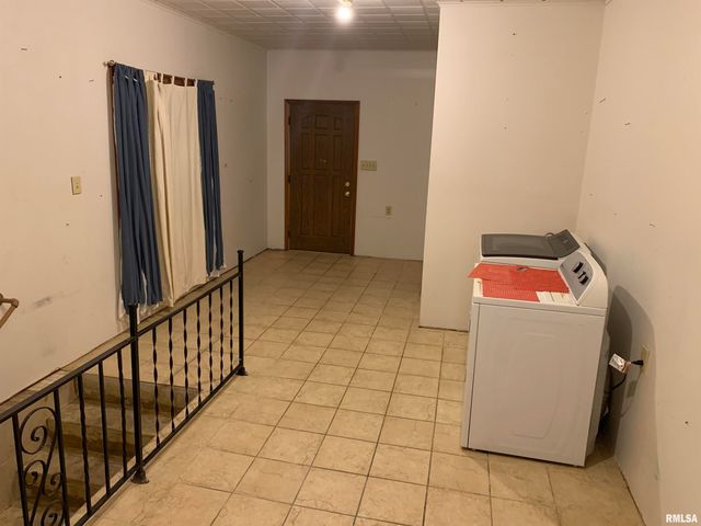 4347 N KOERNER Road, Peoria, IL 61615