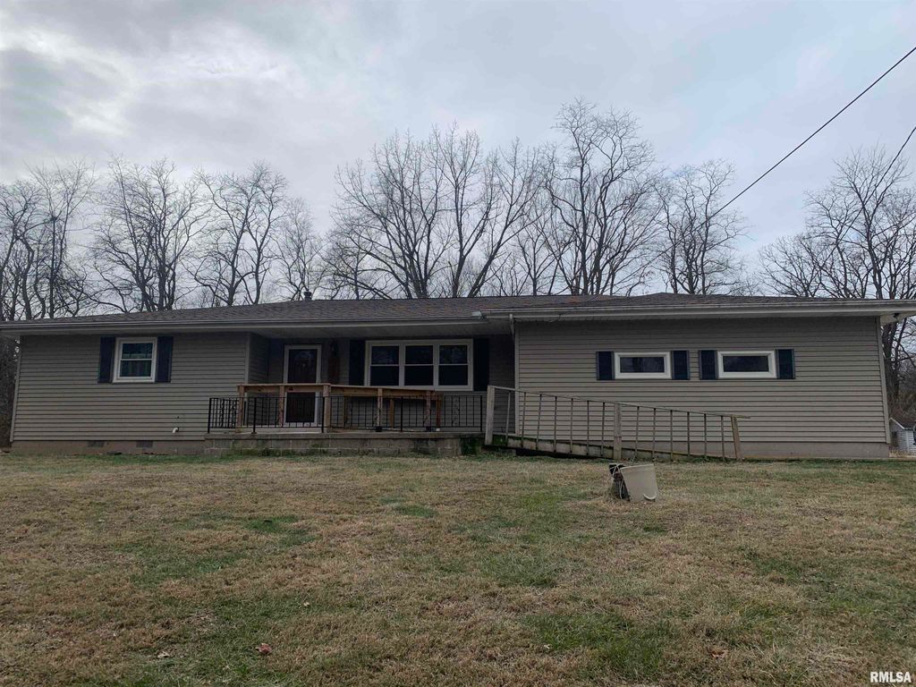 4347 N KOERNER Road, Peoria, IL 61615