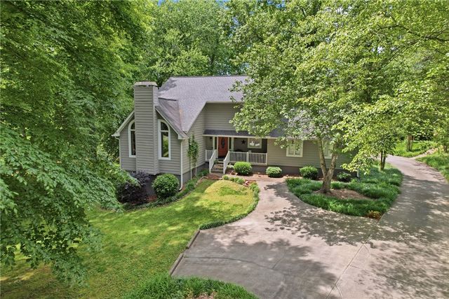 101 Shaftsbury Road, Clemson, SC 29631