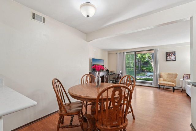 8631 N Servite DRIVE #112, Milwaukee, WI 53223