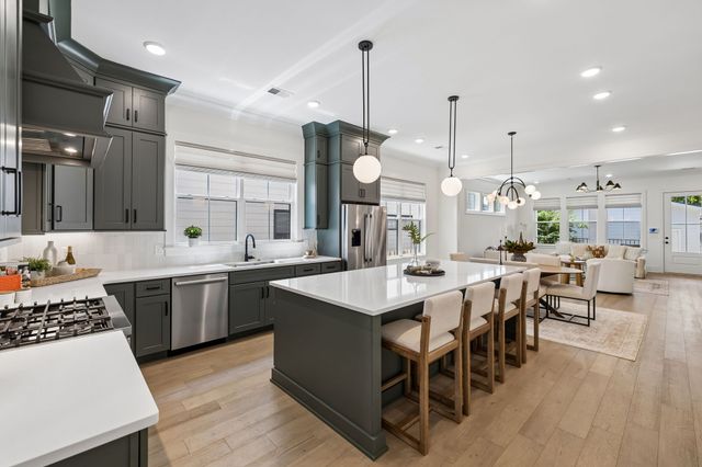 105A 37th Ave, N, Nashville, TN 37209