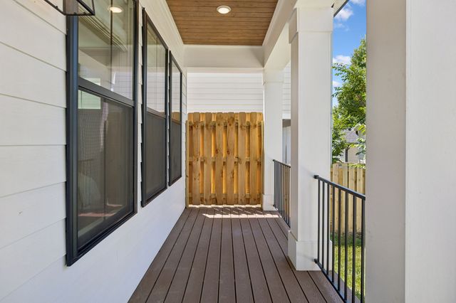 105A 37th Ave, N, Nashville, TN 37209