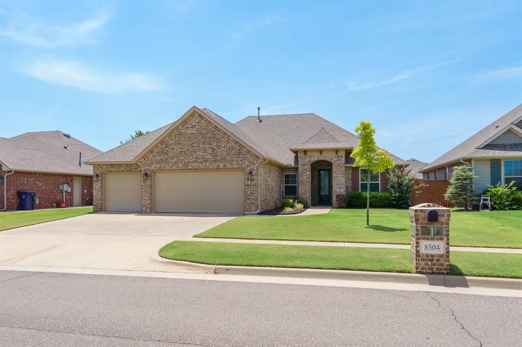 8304 NW 159th Street, Edmond, OK 73013