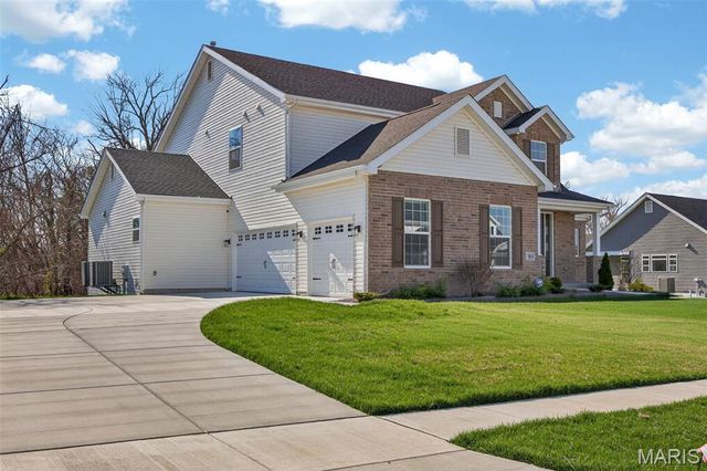 969 Tara Court, Chesterfield, MO 63005