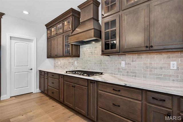 969 Tara Court, Chesterfield, MO 63005