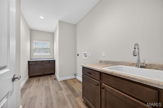 969 Tara Court, Chesterfield, MO 63005