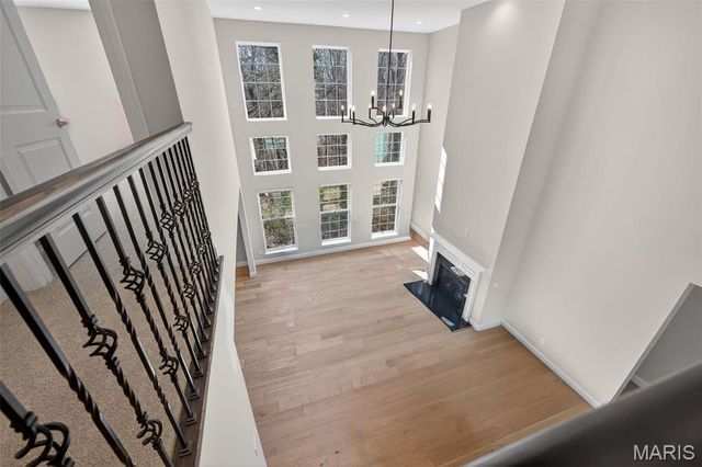 969 Tara Court, Chesterfield, MO 63005