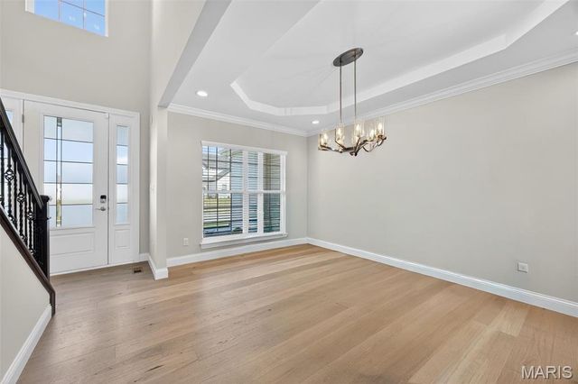 969 Tara Court, Chesterfield, MO 63005