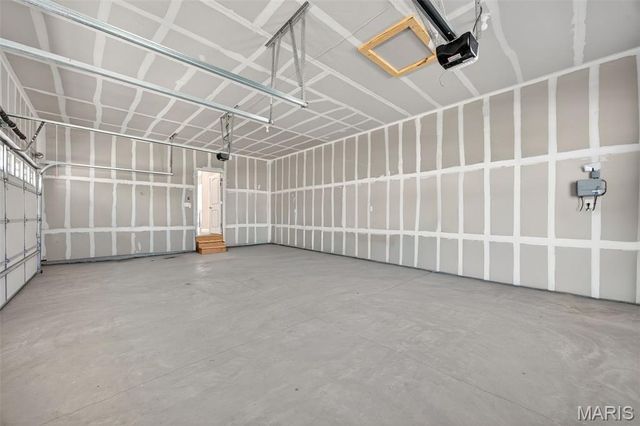 969 Tara Court, Chesterfield, MO 63005