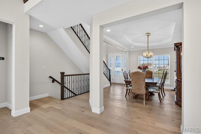 969 Tara Court, Chesterfield, MO 63005