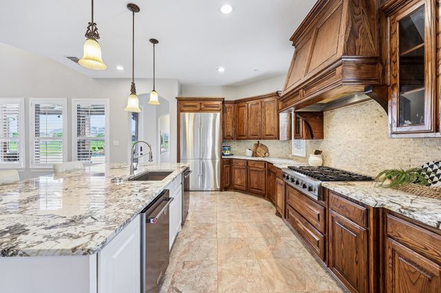7305 Meadow Glen Drive, Parker, TX 75002