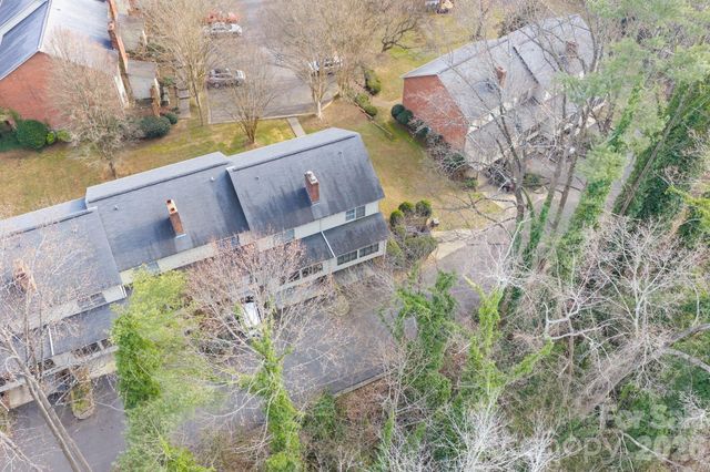 239 13th Avenue Place NW 16, Hickory, NC 28601