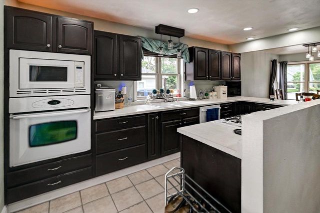 500 Kelly Street, Sun Prairie, WI 53590